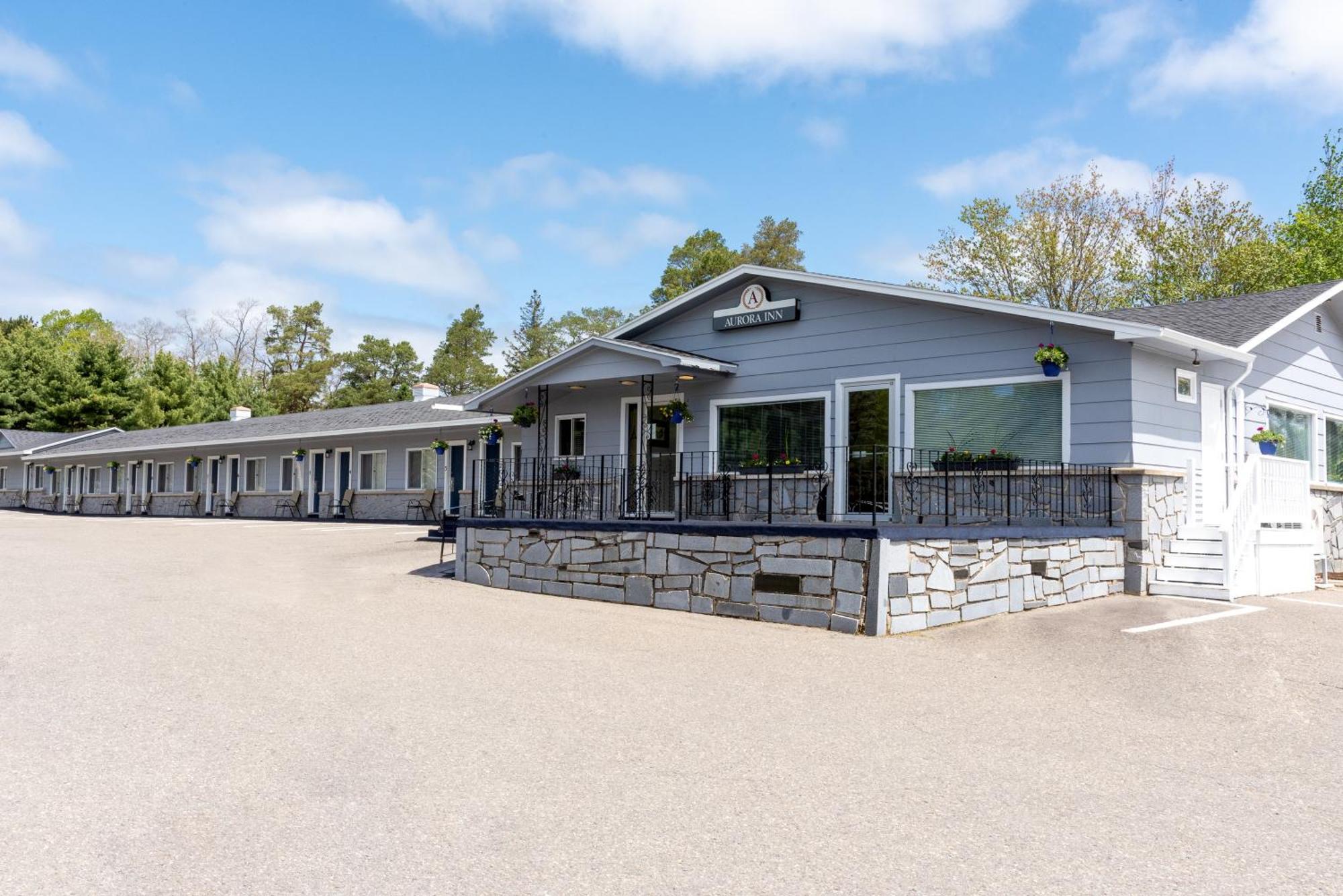 Aurora Inn Kingston Extérieur photo